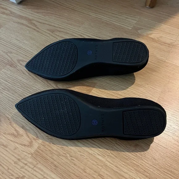 Rothy’s The Point - Like New! - Picture 3 of 5